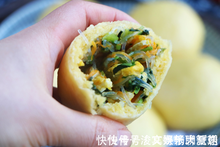 玉米面|早餐别吃包子馒头，试试新做法，好吃不长胖，2天不吃就馋