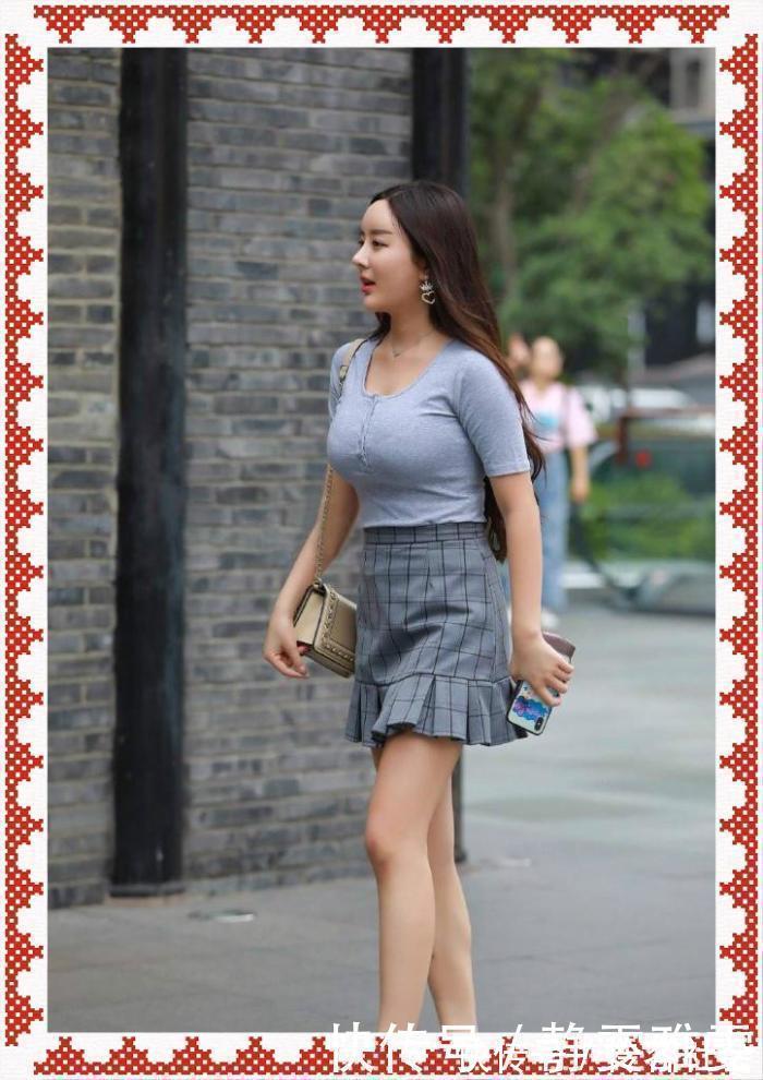 模特 换一件旺夫的衣服穿吧，更能突显自己的魅力