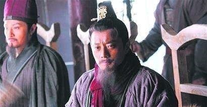 李逵&营救宋江时的一个细节,暴露了晁盖的无能,他最终的出局实非意外