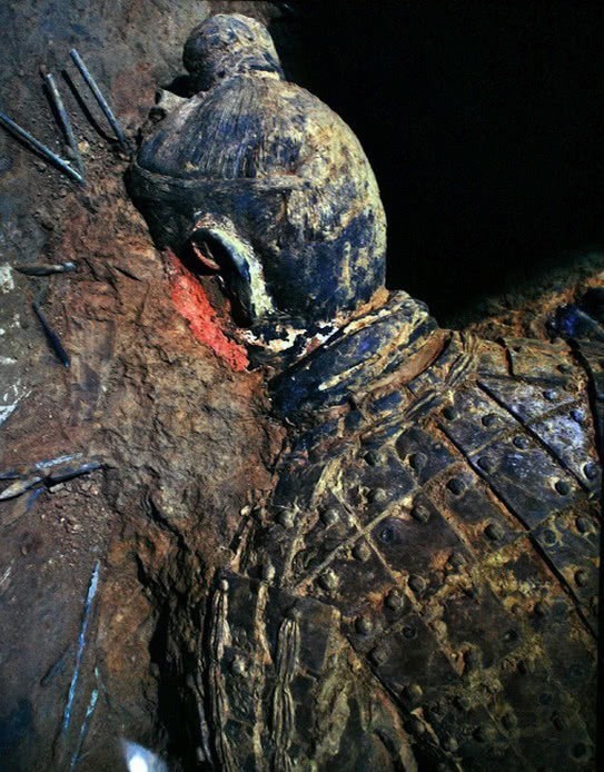 项羽|兵马俑考古发掘,破解一个千古之谜,难怪司马迁说秦陵被项羽盗过