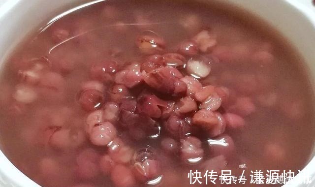 不管煮红豆还是绿豆，别直接下锅煮，多加一步，几分钟轻松煮开花