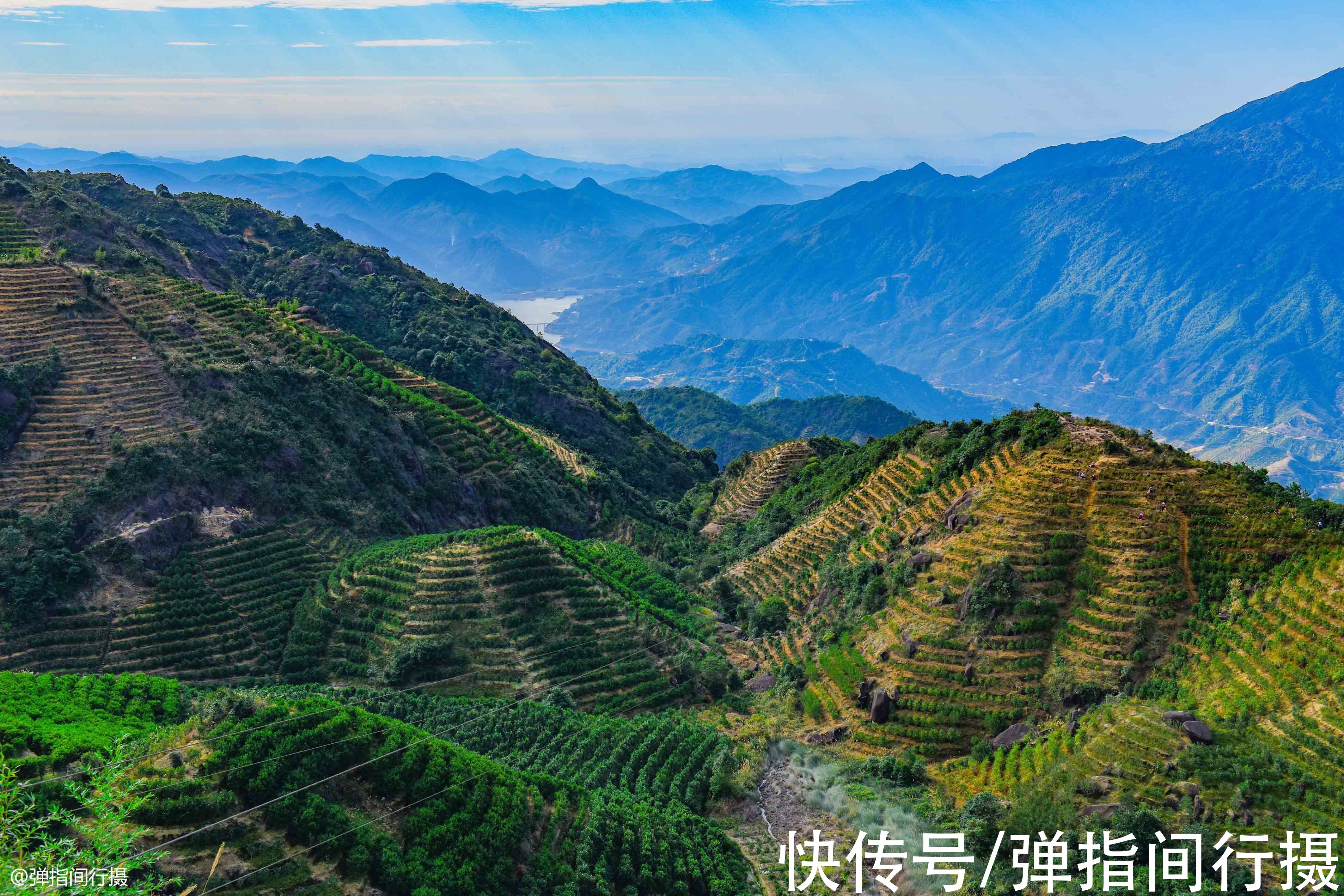 潮州市|粤东地区第一高峰，形似凤凰，美如仙境，满山都是“绿色金子”