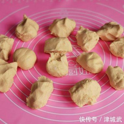 只有最美味的南瓜糯米蒸月饼,才能点亮你的餐桌!