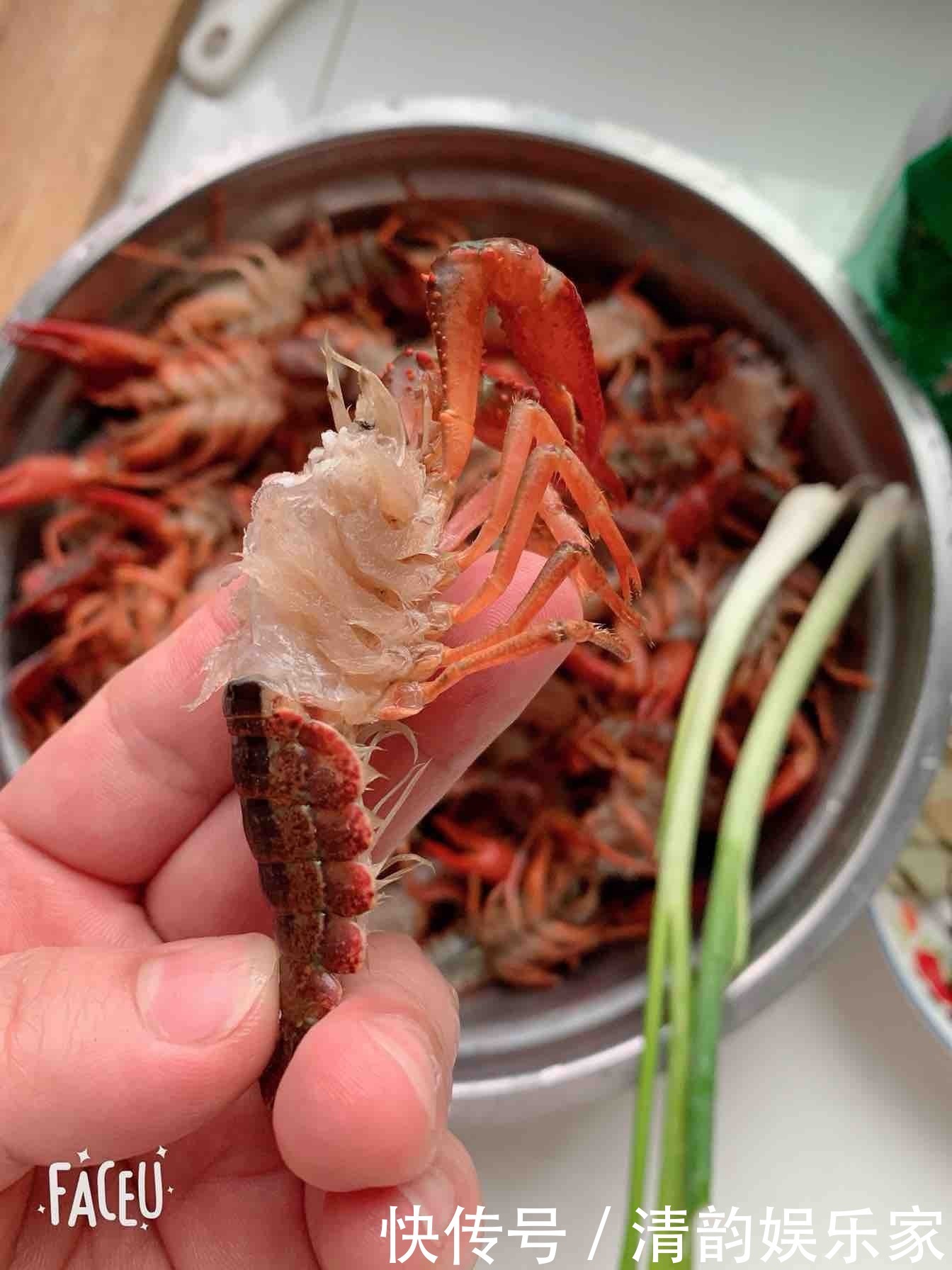 头能|小龙虾的头能不能吃到底是“屎”还是“黄”,看懂了再评价!