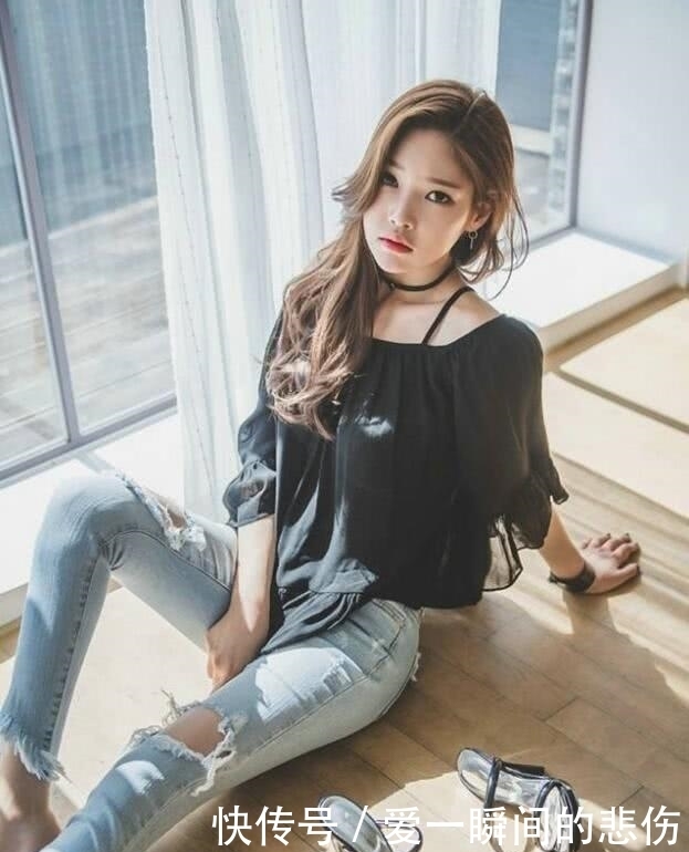 时尚搭配:清爽出众的牛仔裤美女,美丽大方又出众