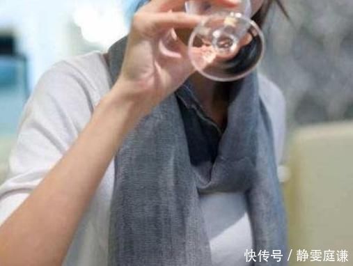 早上空腹喝水對身體好還是不好多數(shù)人可能都想錯了,不妨了解下