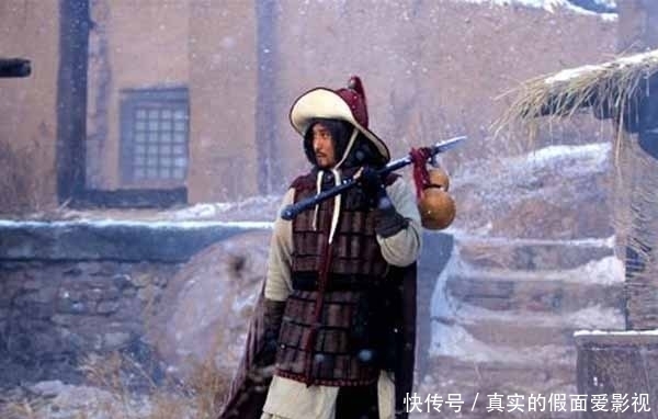 刺杀|林冲为什么不去刺杀高俅,亲手报仇?是他不够勇敢吗?