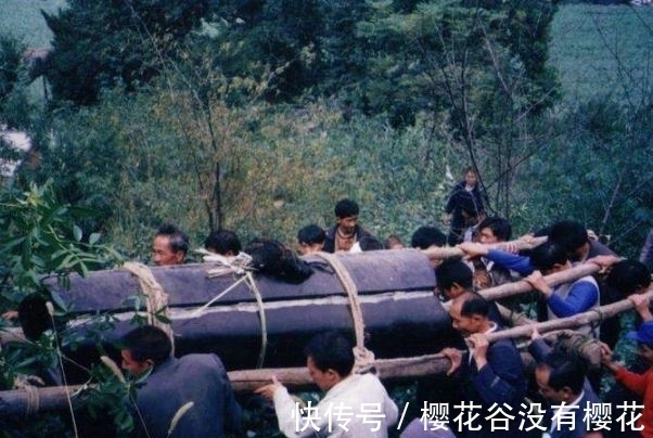 亲人!人死后到阴间有亲人吗?他们会团聚吗?千古之谜,其实早就解开了