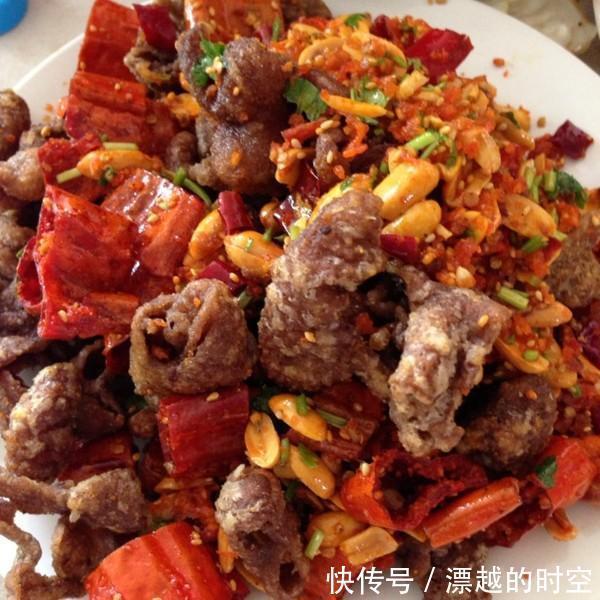 精选美食推荐豆筋烧五花肉,青椒炒牛肚丝,干煸肥肠的做法