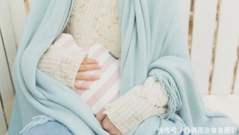 心梗来临前,晚上睡觉时会有四种“不适”,这2类人群要留心!