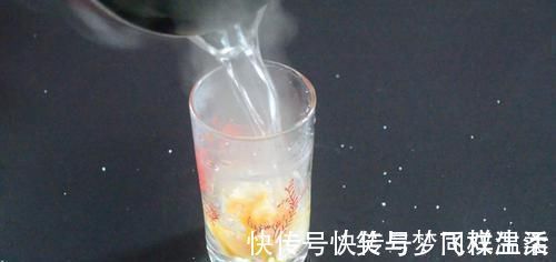你家里有吃剩的橘子皮吗？这个用途太厉害了，越早知道越好