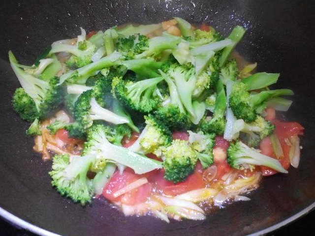 抗癌|西兰花人称“抗癌冠军”,怎么吃抗癌最好3种最佳抗癌方收好