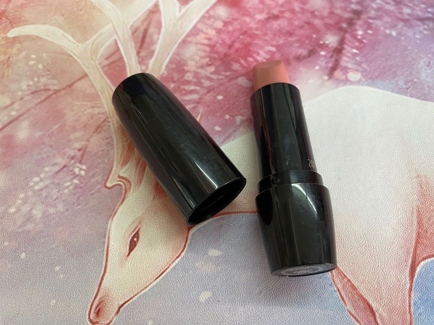 齐芳芳|“食用级”护肤品真能吃?噱头