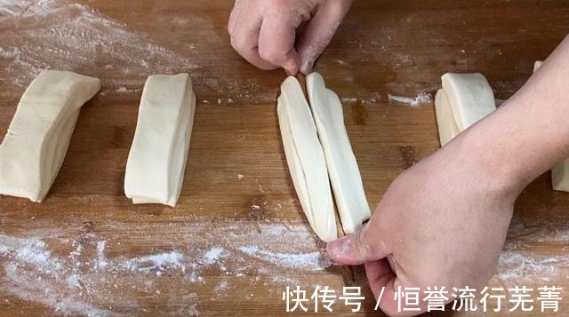 一斤面粉7两水,教你一个炸油条配方,学会都可以开店,别错过!