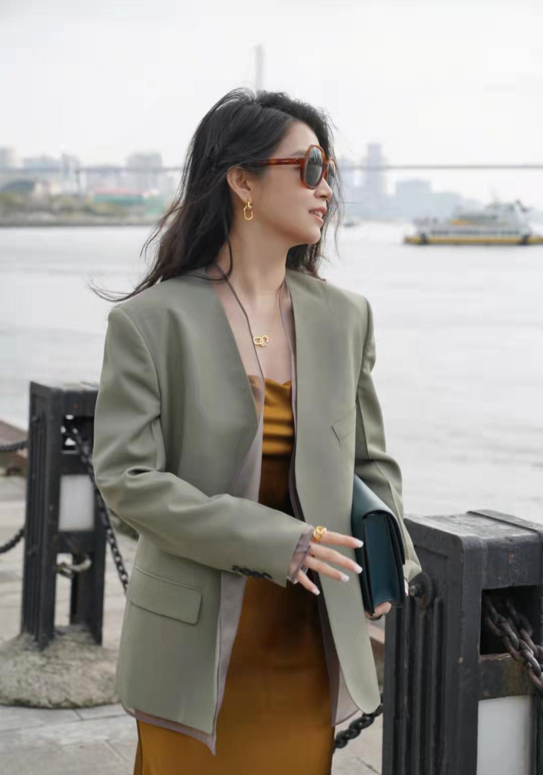 棕黄色 秋冬穿“棕色”能有多美?瞧三木博主的气质搭配,照着穿就很美