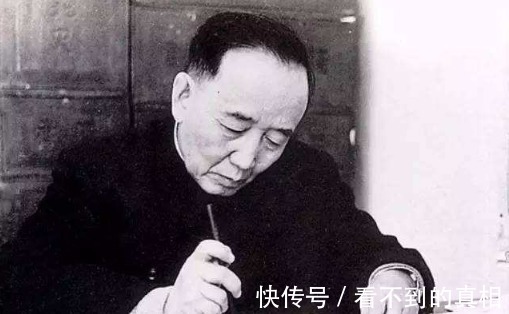 子女@郭沫若享年85岁,葬在山沟沟里,子女现状如何!