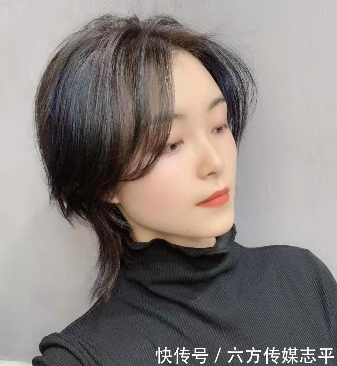 盘点当下流行的短发,“一刀切”满满御姐风,蛋卷发慵懒温柔