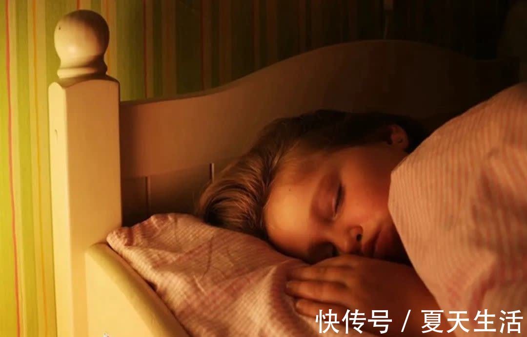 心理健康|影响孩子长高的因素，除了睡眠之外，这些因素也很关键，父母自查