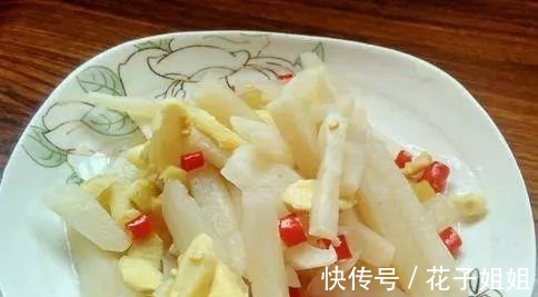 腌制|老妈腌制酸萝卜的秘方,不加一滴水,只需这样做,萝卜又香又脆!