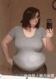 腹肌|健身100天,他从大肚腩到8块腹肌的转变,就问你能坚持几天