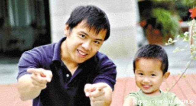 东西|幼儿园老师发现娃兜里鼓囊囊,摸出的东西属实意外,园长退园吧