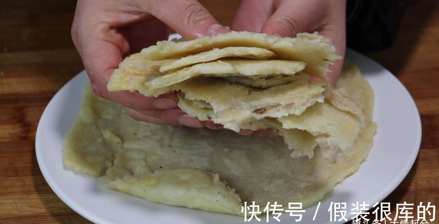 生坯|面粉倒入开水锅里，瞬间变美味，解决全家人早餐，吃完还想吃