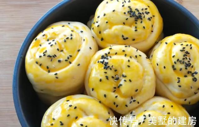 保鲜膜|面包这样做,口感细腻,气孔均匀,入口绵软香甜,真的是非常好吃