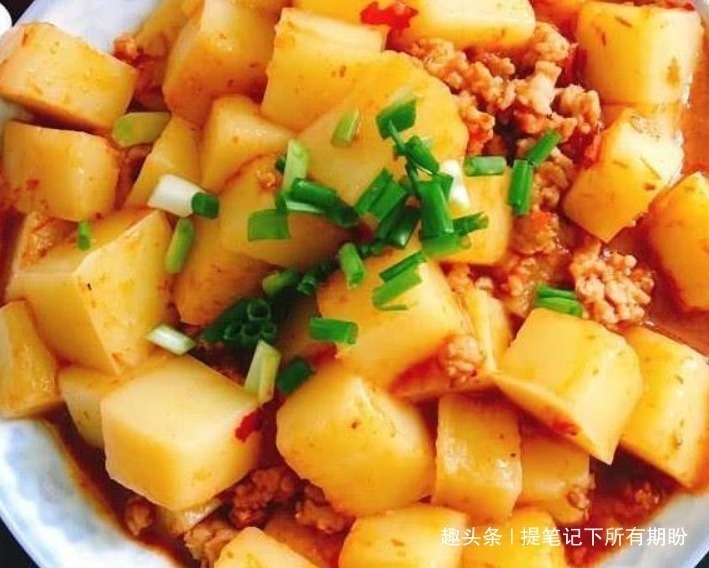 金针菇|8月多吃4种菜,隔夜排光宿便,小肚子不见了,皮肤更加水灵