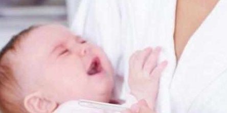 母乳|宝妈母乳有问题，导致宝宝肾部感染，这种情况就不要选择母乳喂养