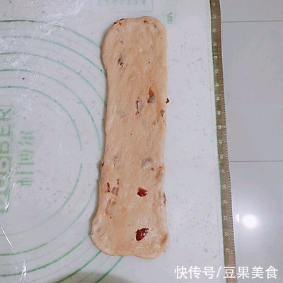 早餐｜奶香红枣吐司居然可以这么好吃