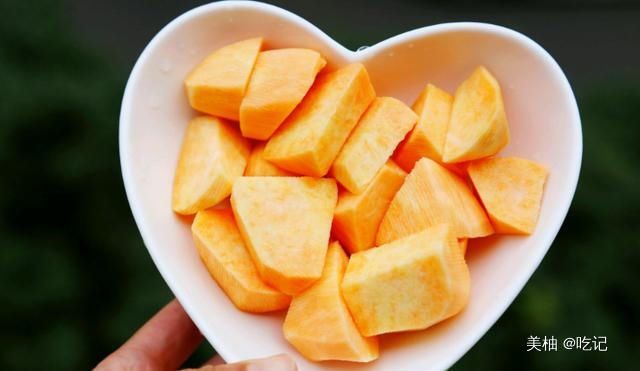  孩子|这季节吃它最合适，价钱便宜，做成小甜点，让孩子爱上吃饭