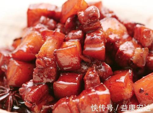 猪皮|做红烧肉,切记不可放这味料,很多人总是放错,难怪肉质又干又柴
