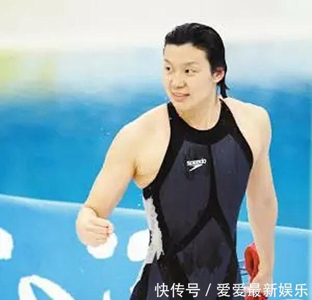 周雅菲|八一女篮王凡病逝,莫科一夜白头,教练牵线2年后再婚生2娃