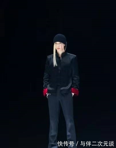 賣萌|張藝興《這就是街舞4》大秀造型曝光 極致冷感,王一博隔空賣萌