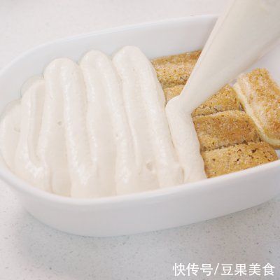 饼干|#以美食的名义说爱她#无蛋版本提拉米苏 制作超简单