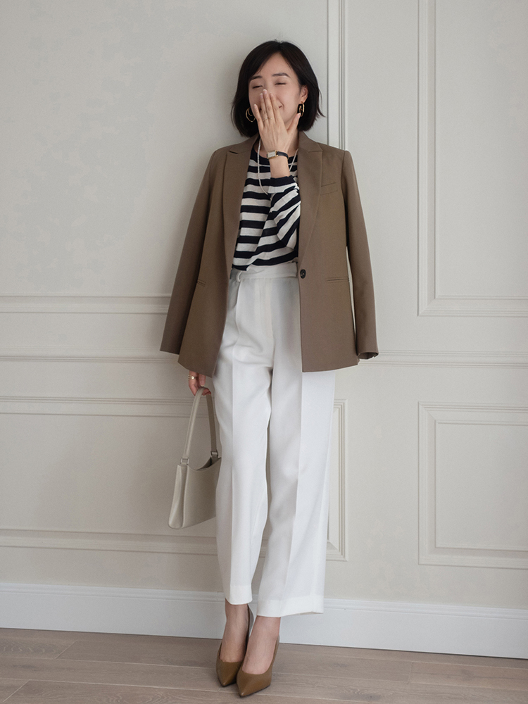 搭配|25岁~35岁女性怎么选西装?搭配衬衫或半身,能提升气质又减龄