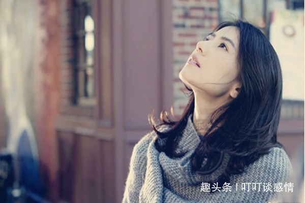 |婆婆把儿媳妇当保姆，妯娌和大姑姐笑话，一年后她们无法攀比