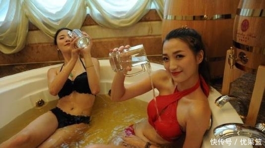 洗澡|世界上最奇葩的沐浴方式,有钱,洗澡就是任性!