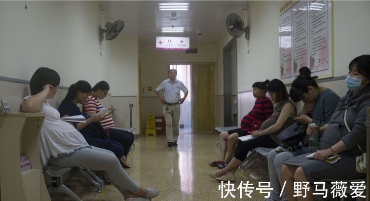 精神状态|孕妇羊水质量好不好，看这3个表现就行，全中的可以放心养胎了