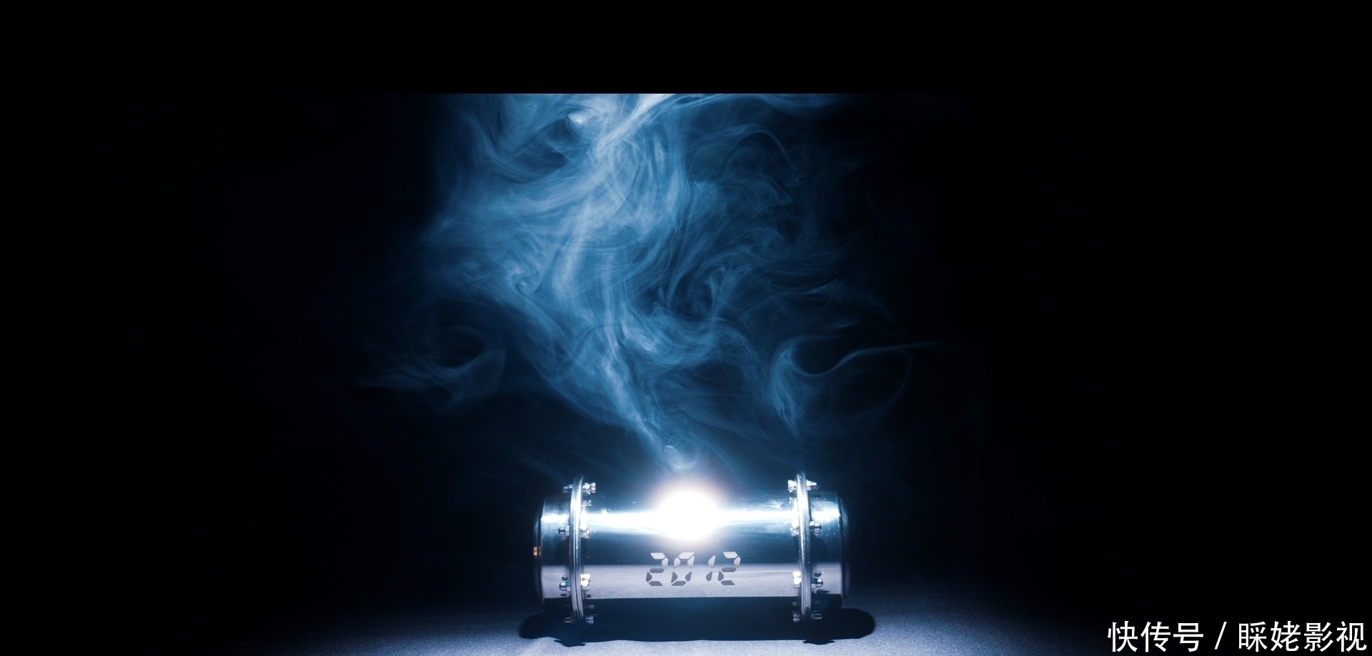 静电场朔发布新单曲《2012》:重新载入2012年12月21日的夜晚