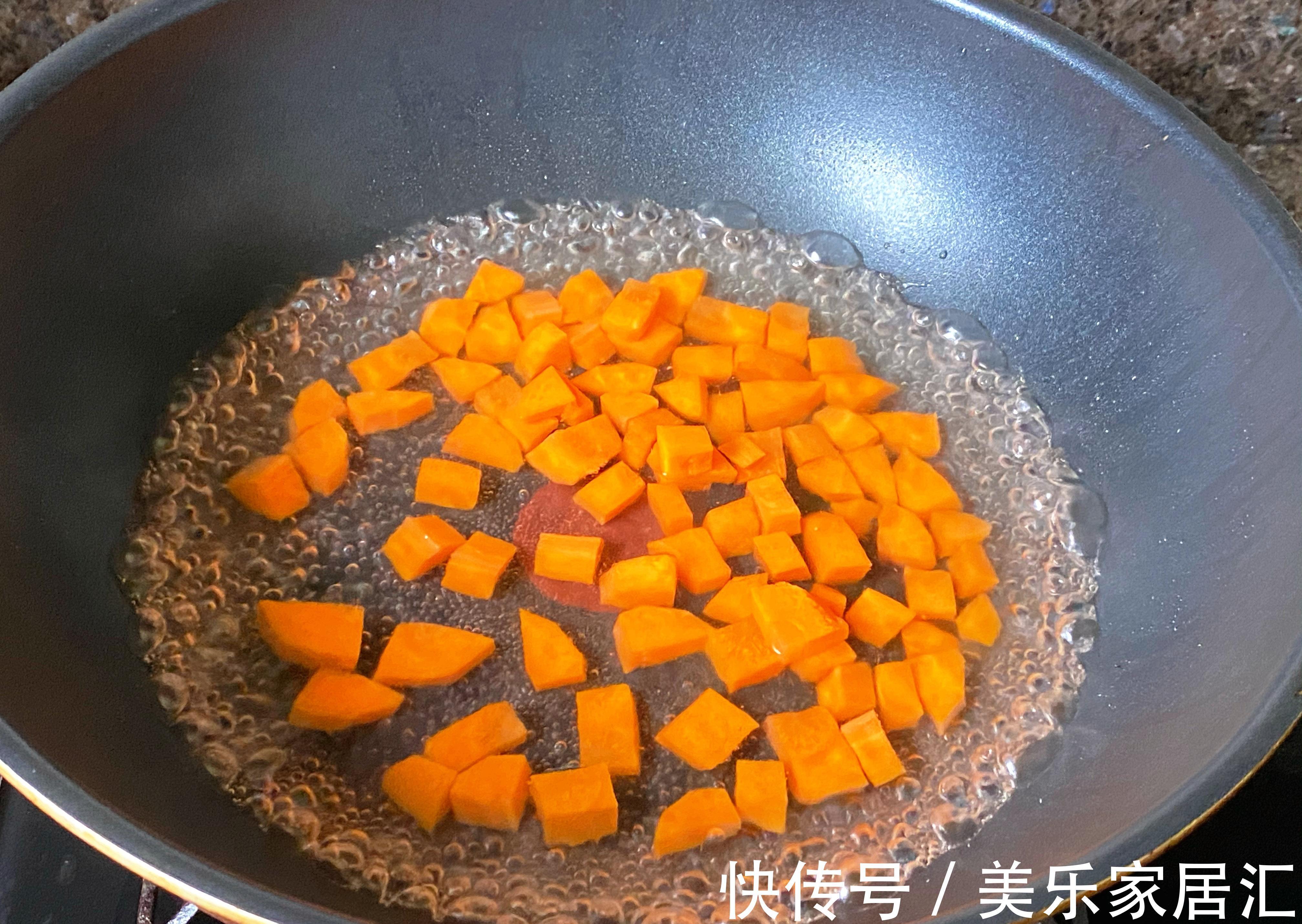 胡萝卜|夏天出汗多,除了多喝水,给家人多吃此菜,钾含量高,好吃又下饭