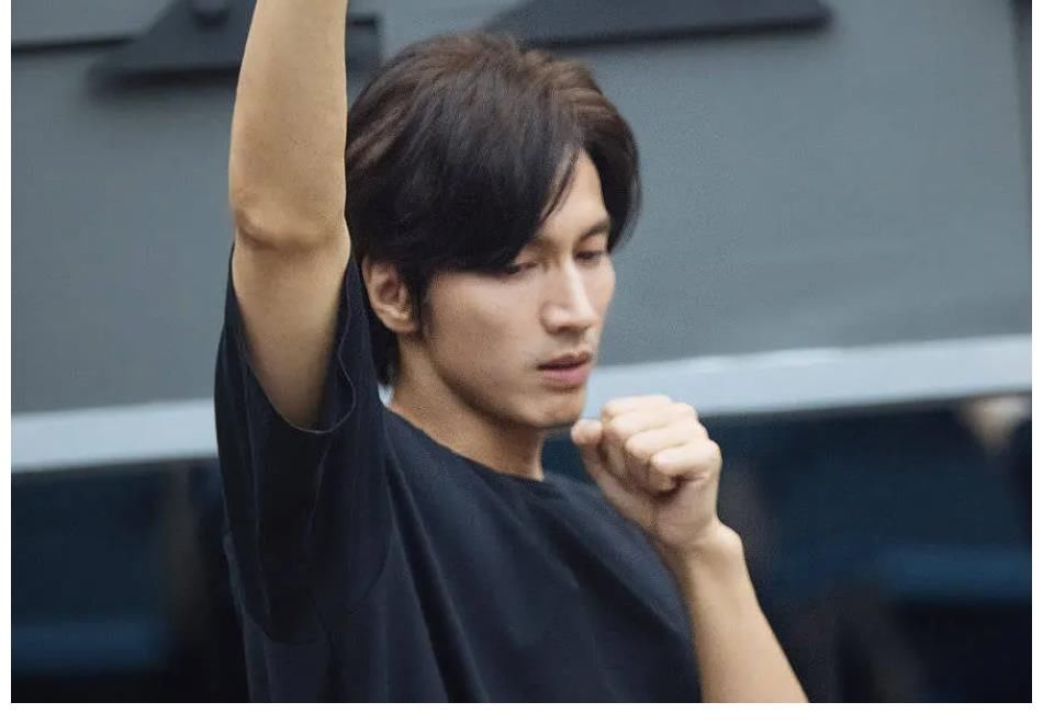 r披荊斬棘的哥哥這期，黃征按排名的話，他應該是在淘汰的名單里