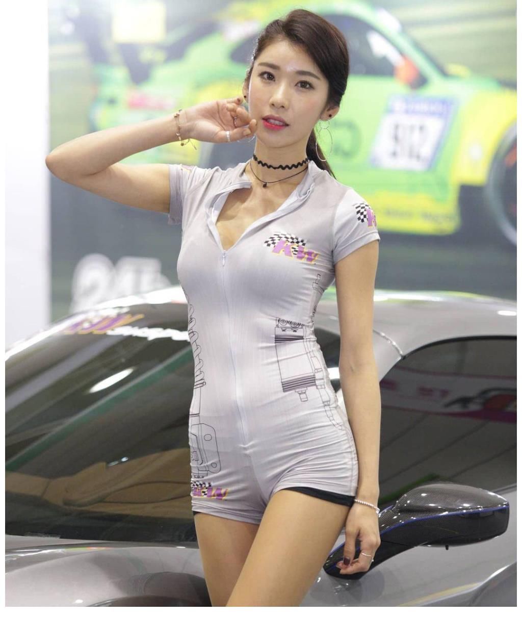 超跑|超短连体紧身裤，这么别致的服装不多见