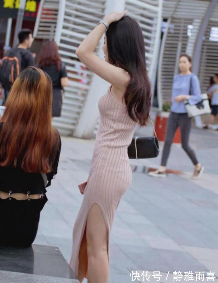 粉色 小姐姐的这一身粉色穿搭,少女的同时也很成熟有风韵