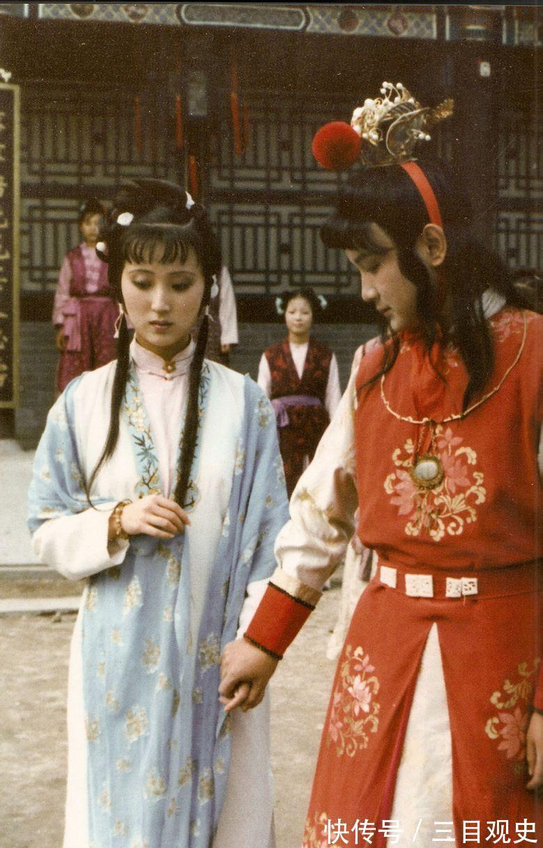 侍者@读《红楼梦》:林黛玉爱贾宝玉,是真的还是假象?