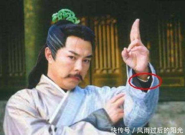 穿帮|动漫找穿帮！柯南中的床有5米，樱桃小丸子上演“恐怖片”！