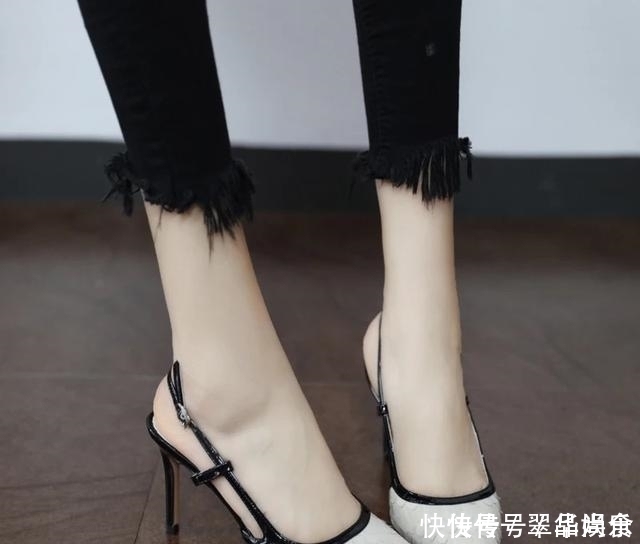 细跟凉鞋 今夏约会穿这几双细跟凉鞋,精致高级又百搭,轻松俘获男神心