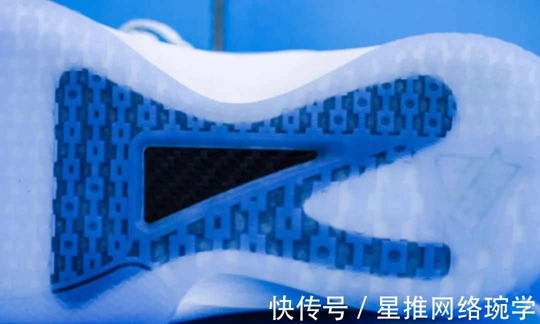 tpu|球鞋开箱：改了鞋楦的闪现3代，气泡配色颜值很高 ！