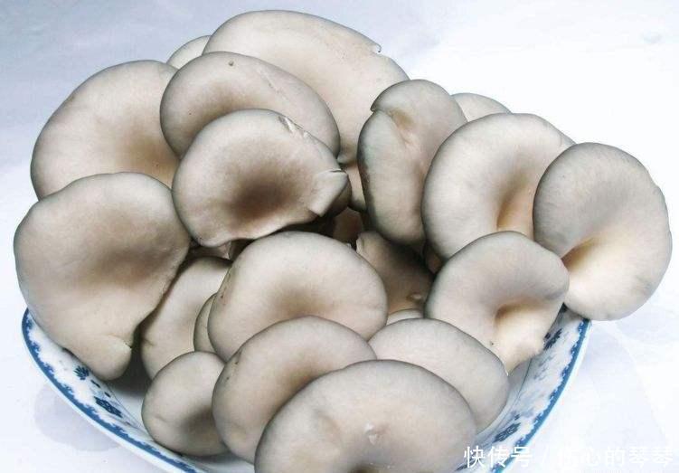 洋葱和它是绝配,等于“血管清洁工”,隔三差五吃,血管通畅了