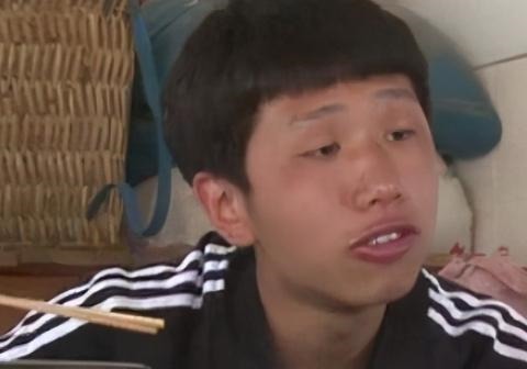 山村 变形计高占喜看透节目手段,凭借清醒头脑走出山村,如今成功逆袭